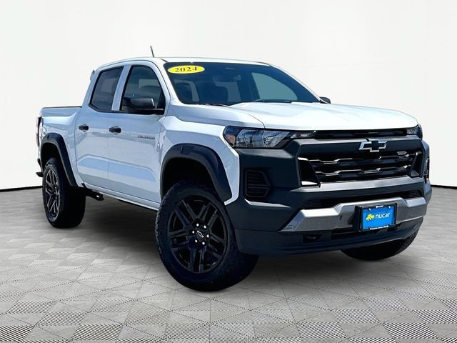 Used 2024 Chevrolet Colorado Trail Boss AWD/4WD image 1