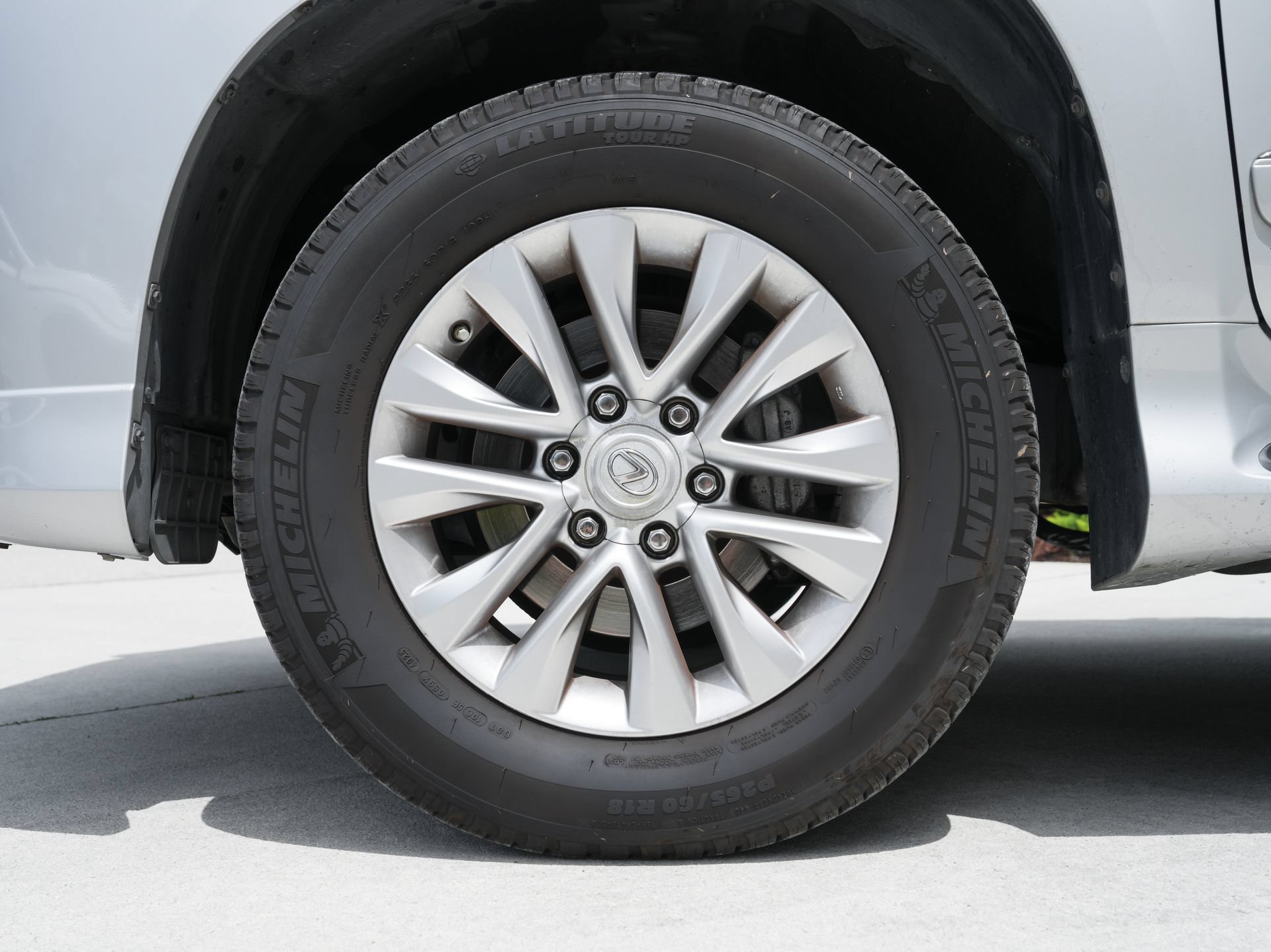 Used 2014 Lexus GX 460 w/ Premium Package AWD/4WD image 15