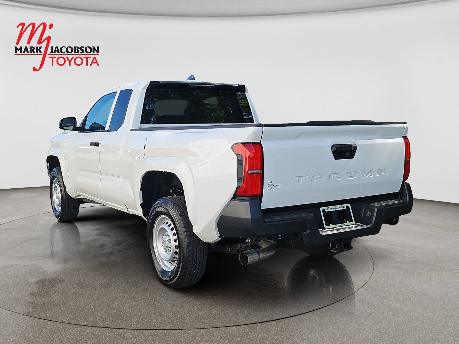 Used 2025 Toyota Tacoma SR w/ Towing Package RWD image 14