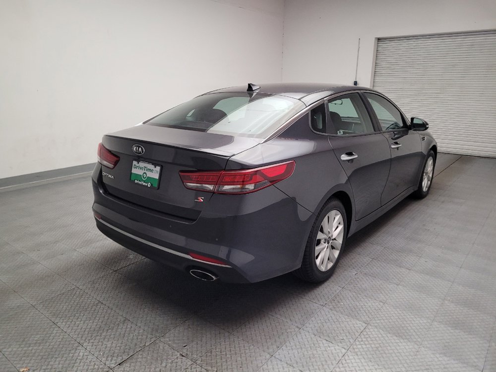 Used 2018 Kia Optima S FWD image 9