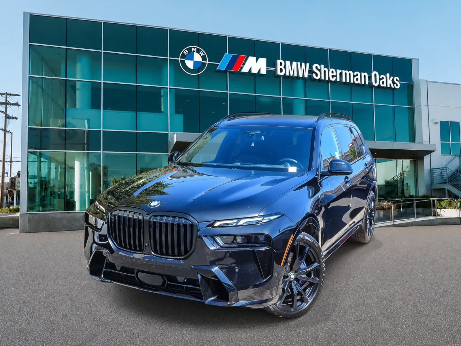 Used 2023 BMW X7 xDrive40i w/ M Sport Package
