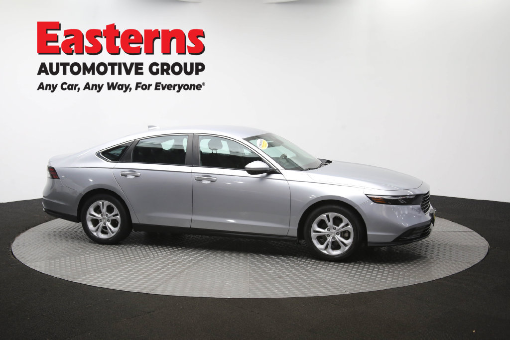 Used 2023 Honda Accord LX image 48