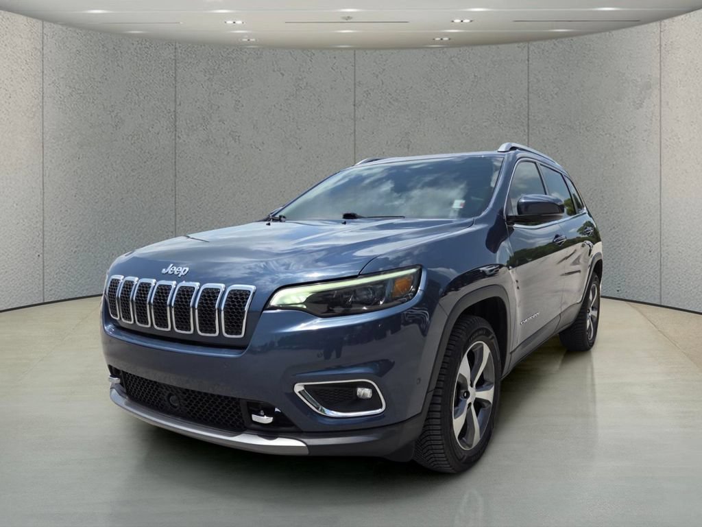 Used 2021 Jeep Cherokee Limited w/ Elite Package AWD/4WD image 11