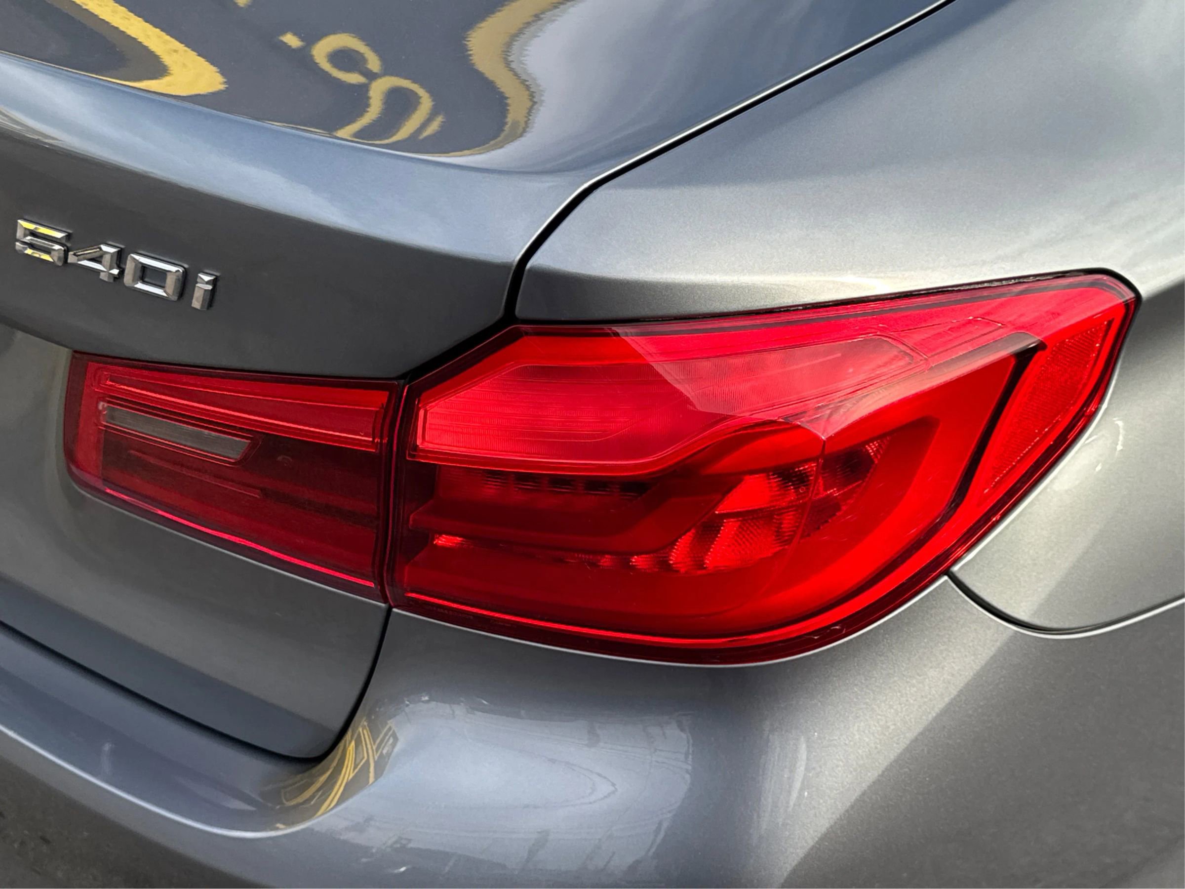 Used 2019 BMW 540i xDrive 540i xDrive Sedan 4D image 27