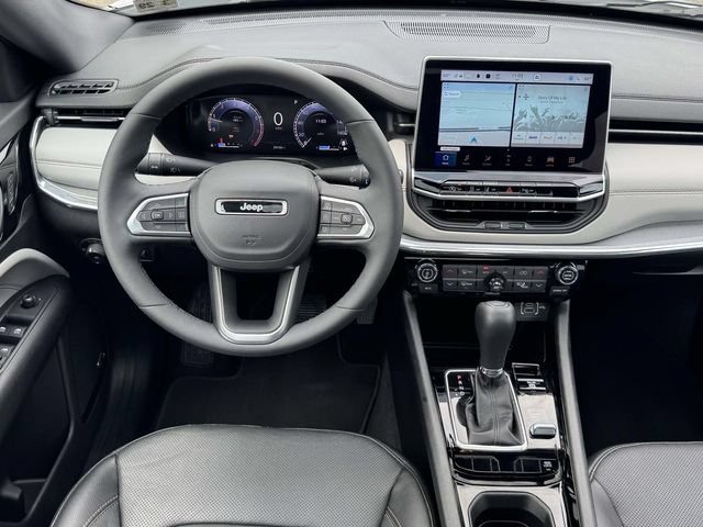 Used 2024 Jeep Compass Limited w/ Elite Group AWD/4WD image 38