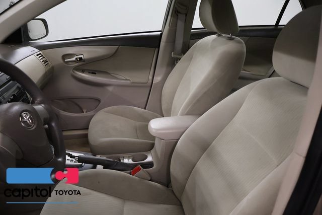 Used 2010 Toyota Corolla LE FWD image 11