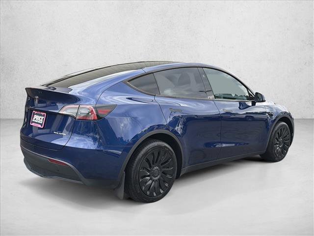 Used 2023 Tesla Model Y Long Range image 5
