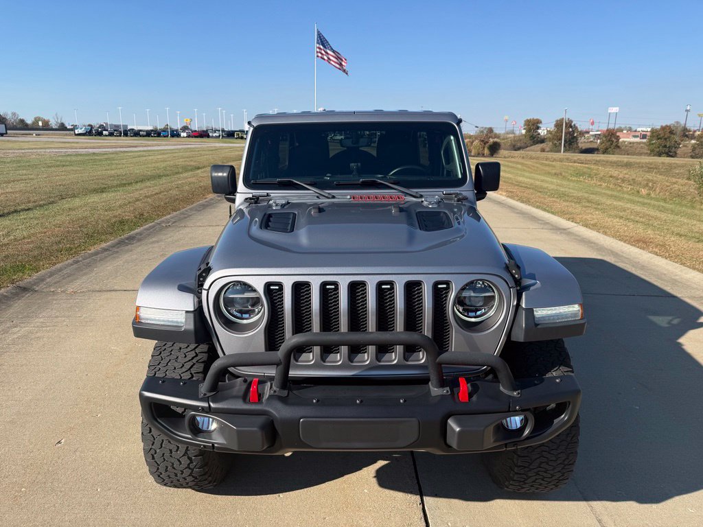 Used 2018 Jeep Wrangler Unlimited Rubicon w/ Dual Top Group AWD/4WD image 11