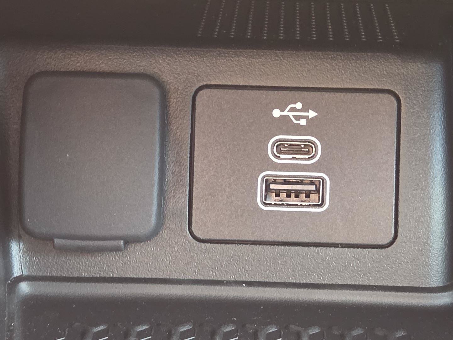New 2026 Ford Bronco Sport Outer Banks w/ Outer Banks Tech Package+ AWD/4WD image 33