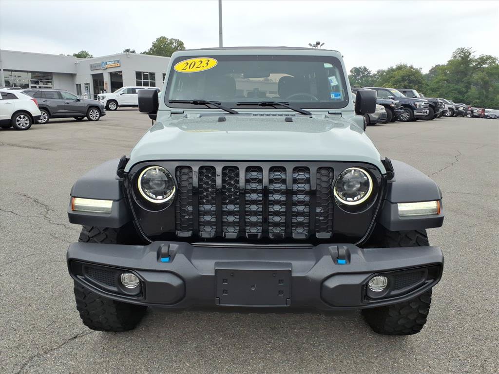 Used 2023 Jeep Wrangler Unlimited w/ Convenience Group AWD/4WD image 9