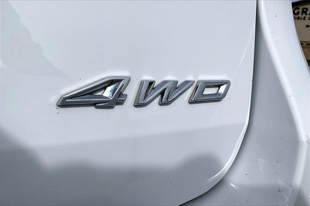 Used 2023 Ford Explorer Limited image 8