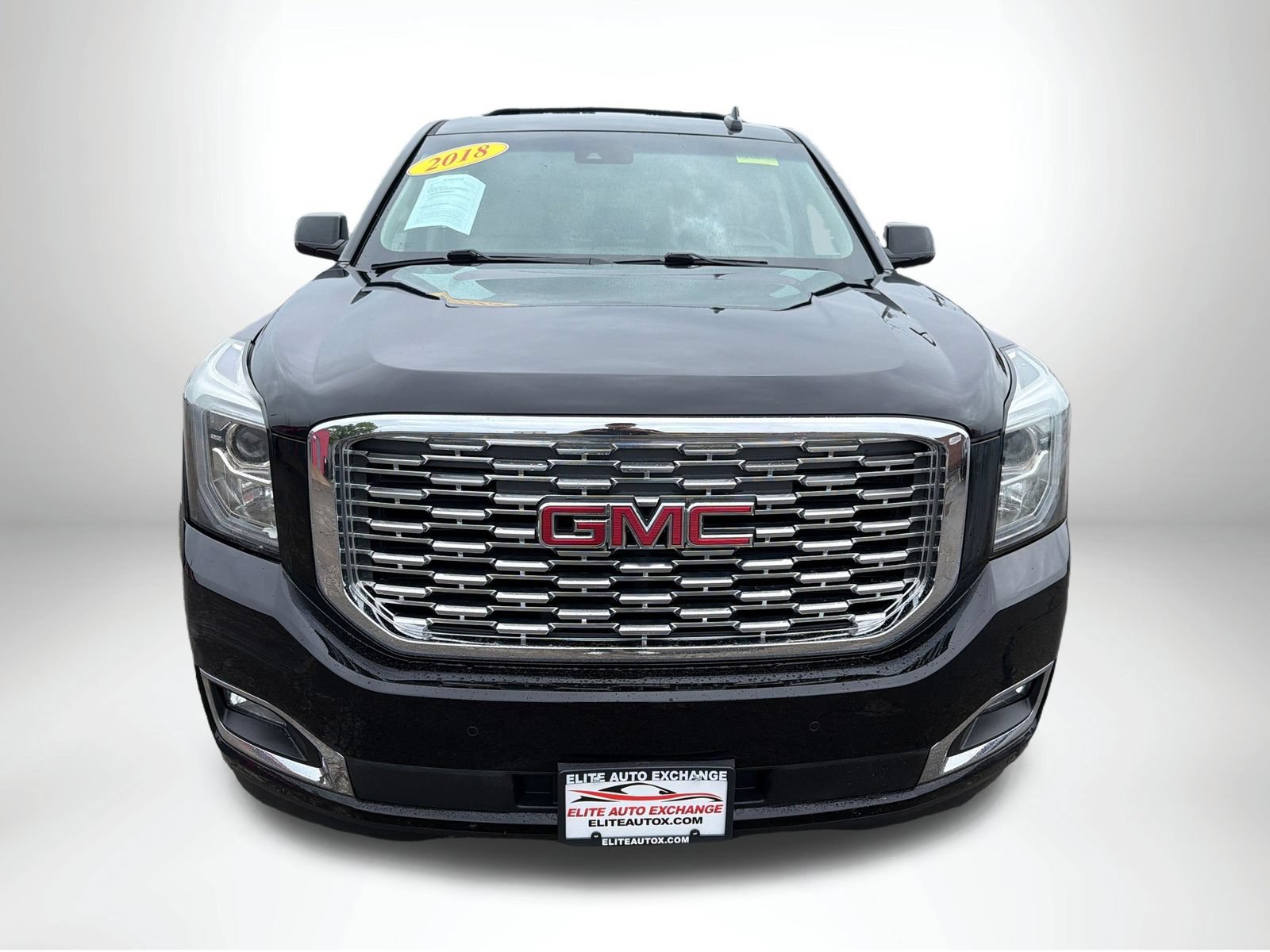 Used 2018 GMC Yukon Denali AWD/4WD image 10
