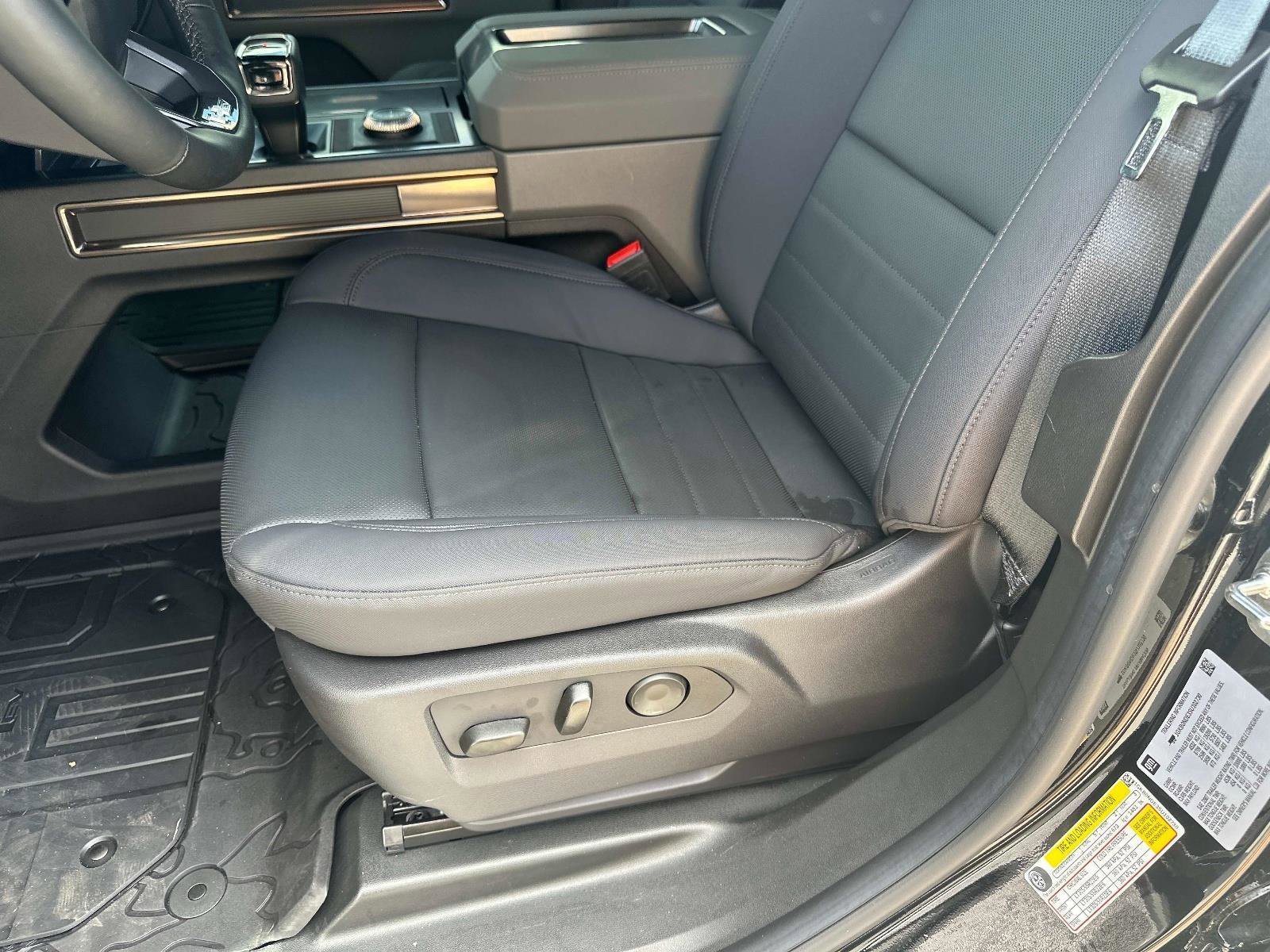 Used 2025 GMC Hummer EV 2X image 17