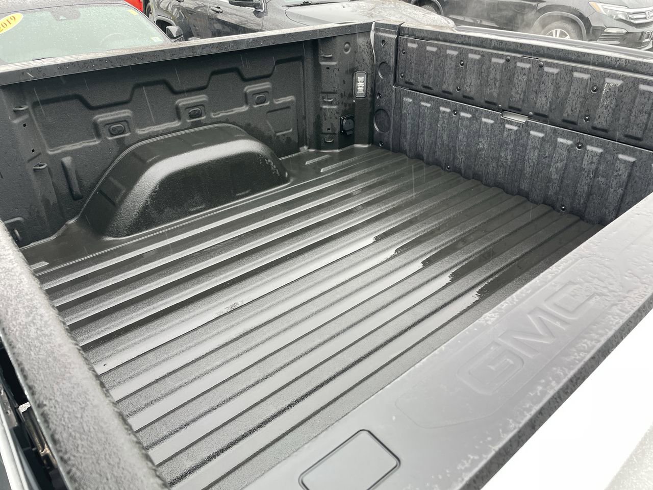Used 2025 GMC Sierra 1500 AT4 AWD/4WD image 23