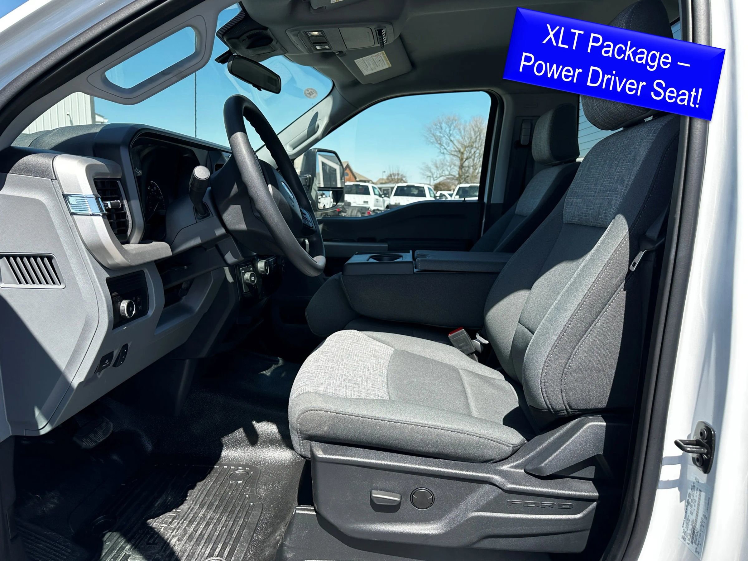 Used 2024 Ford F350 XLT w/ XLT Value Package image 3