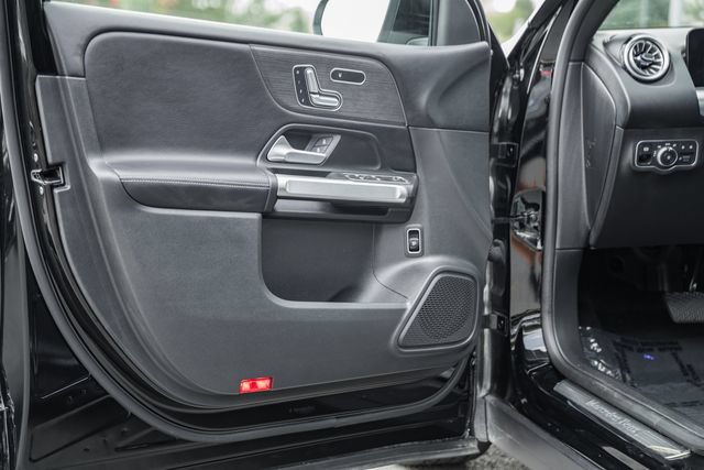 Certified 2023 Mercedes-Benz GLB 250 4MATIC image 34