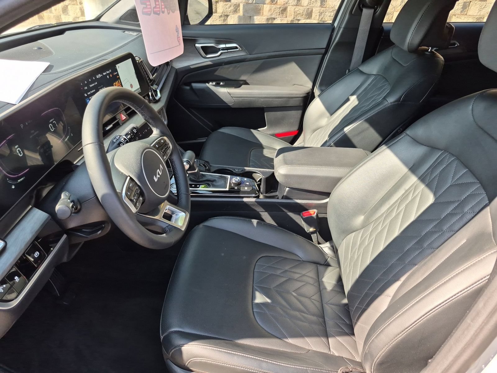 Used 2025 Kia Sportage X-Line AWD/4WD image 26