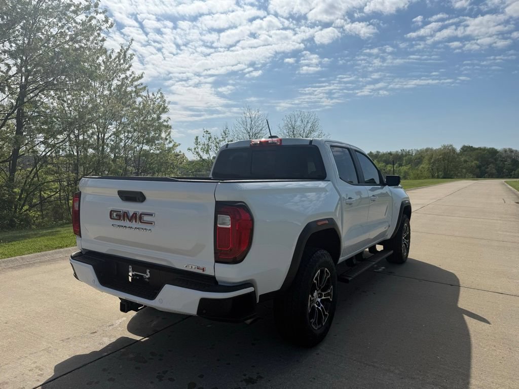 Used 2024 GMC Canyon AT4 w/ Technology Package AWD/4WD image 3
