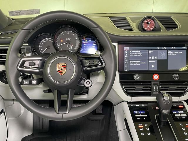 New 2026 Porsche Macan GTS image 27