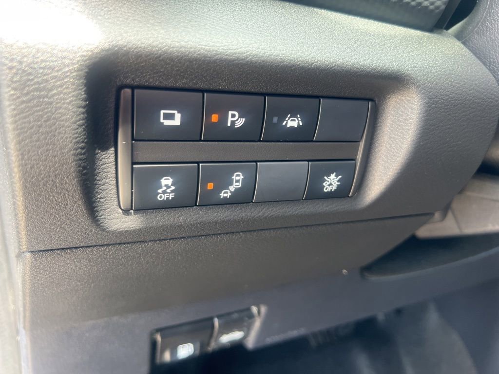 Used 2022 Nissan Kicks S FWD image 49