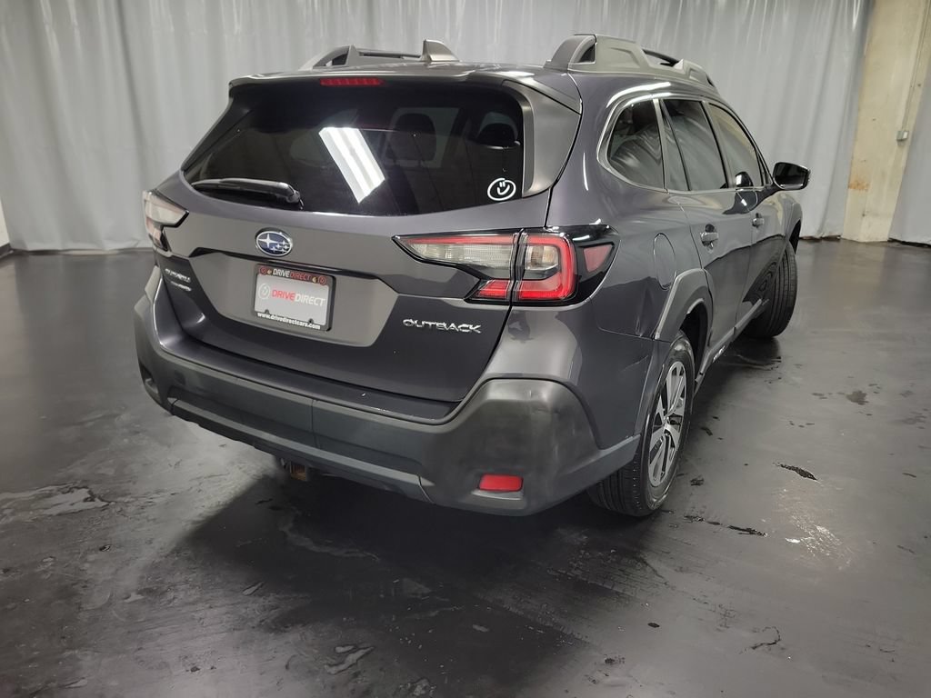 Used 2024 Subaru Outback Premium AWD/4WD image 8