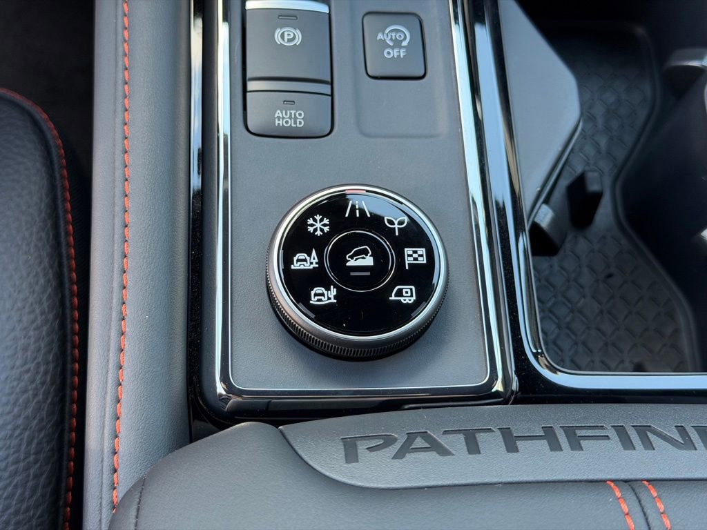 New 2026 Nissan Pathfinder Rock Creek AWD/4WD image 29