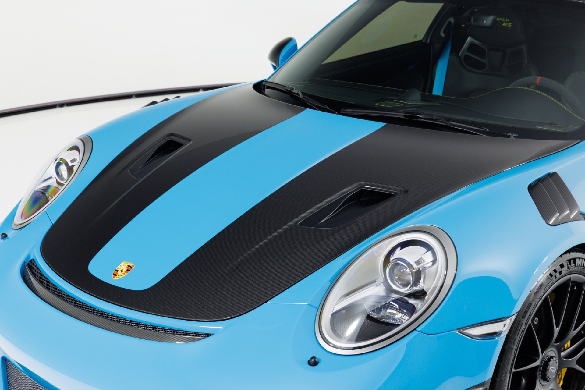 Used 2018 Porsche 911 GT2 RS RWD image 56