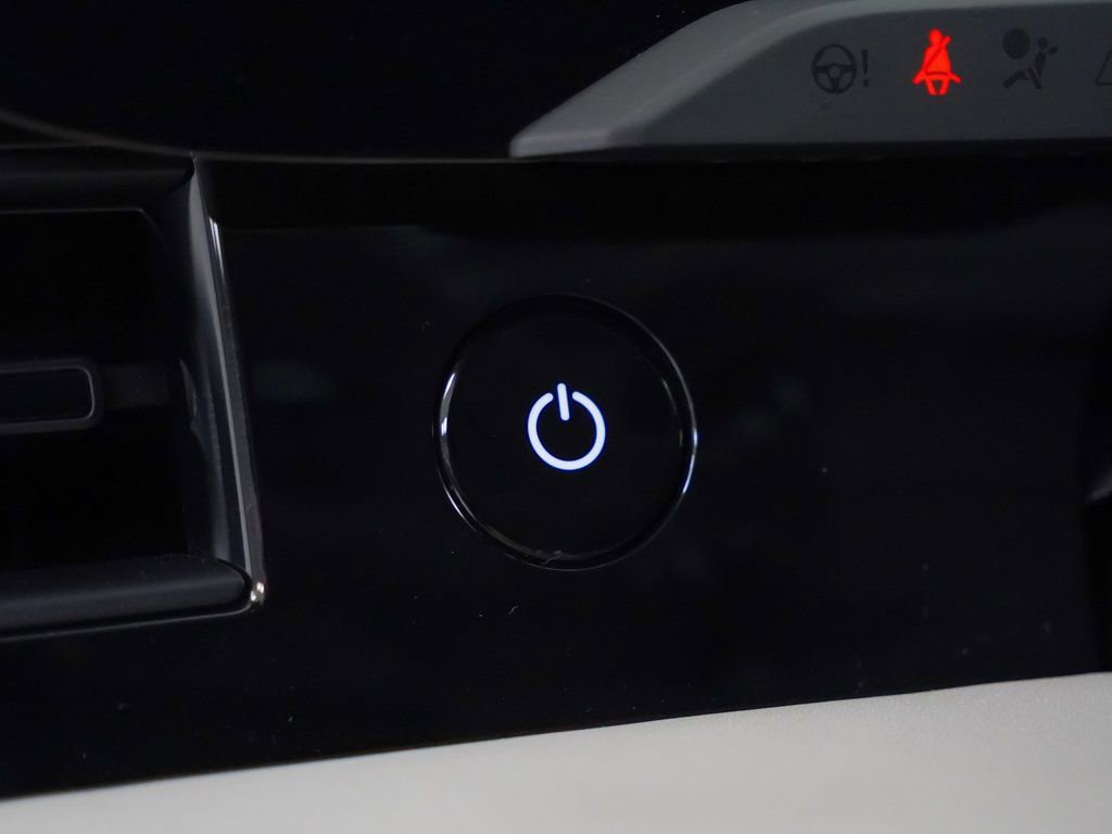 Certified 2022 Porsche Taycan 4S w/ Premium Package image 26