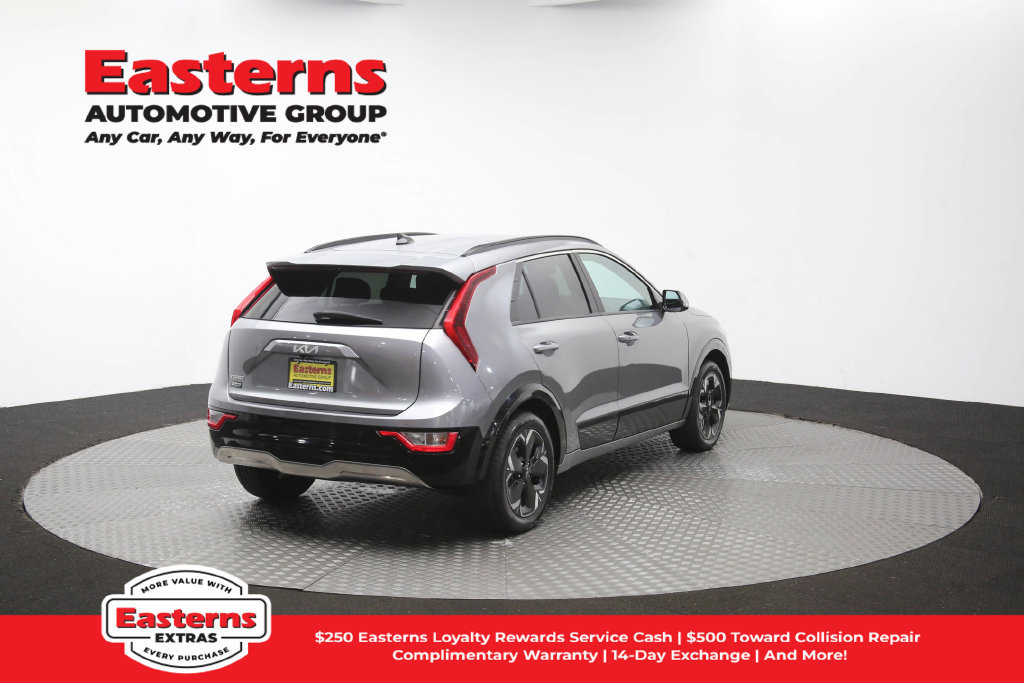 Used 2023 Kia Niro Wind w/ Wind Preserve Package FWD image 39