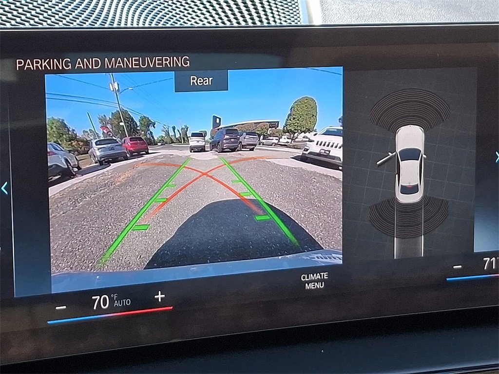 Used 2023 BMW 230i xDrive Coupe w/ Premium Package image 20