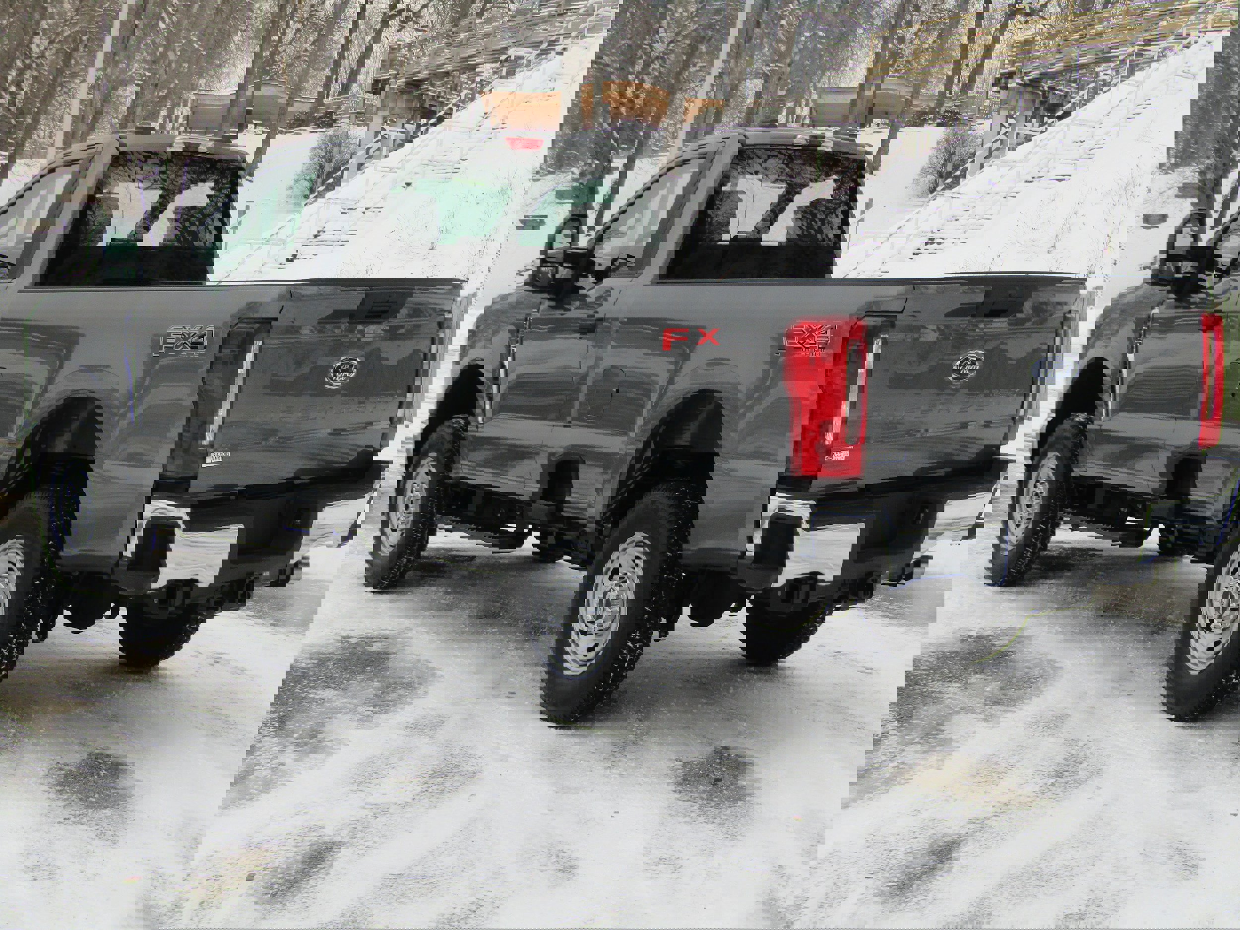 New 2025 Ford F350 XL w/ FX4 Off-Road Package image 2