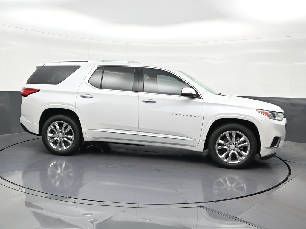 Used 2021 Chevrolet Traverse High Country FWD image 7