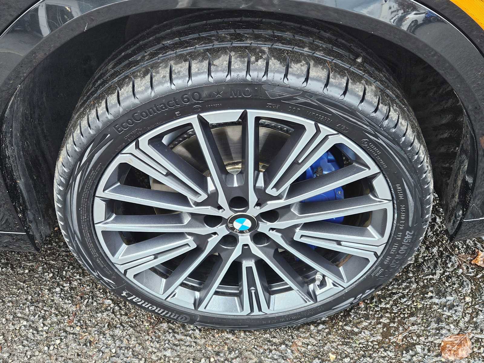 Used 2025 BMW X2 xDrive28i w/ Premium Package image 9