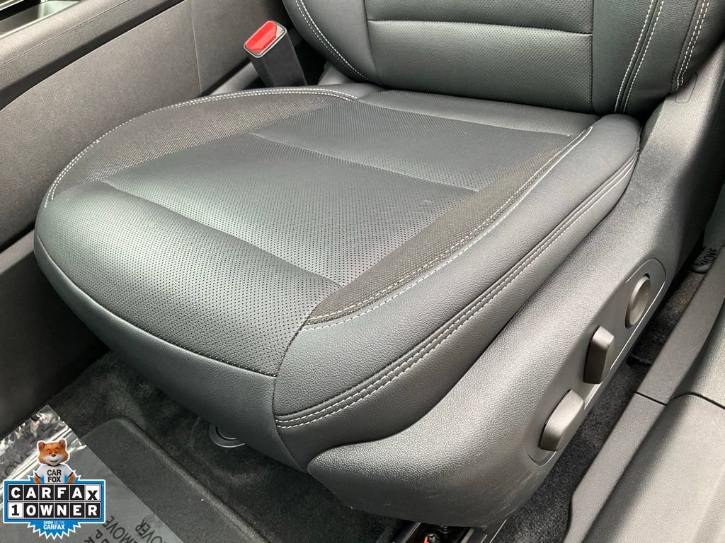 Used 2024 Chevrolet Blazer EV LT AWD/4WD image 19