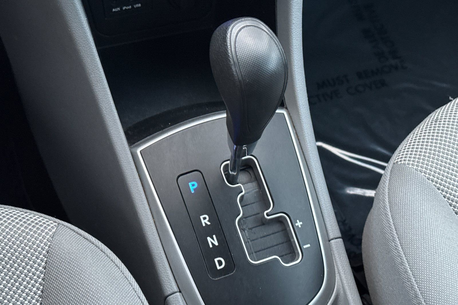 Used 2012 Hyundai Accent GS image 21