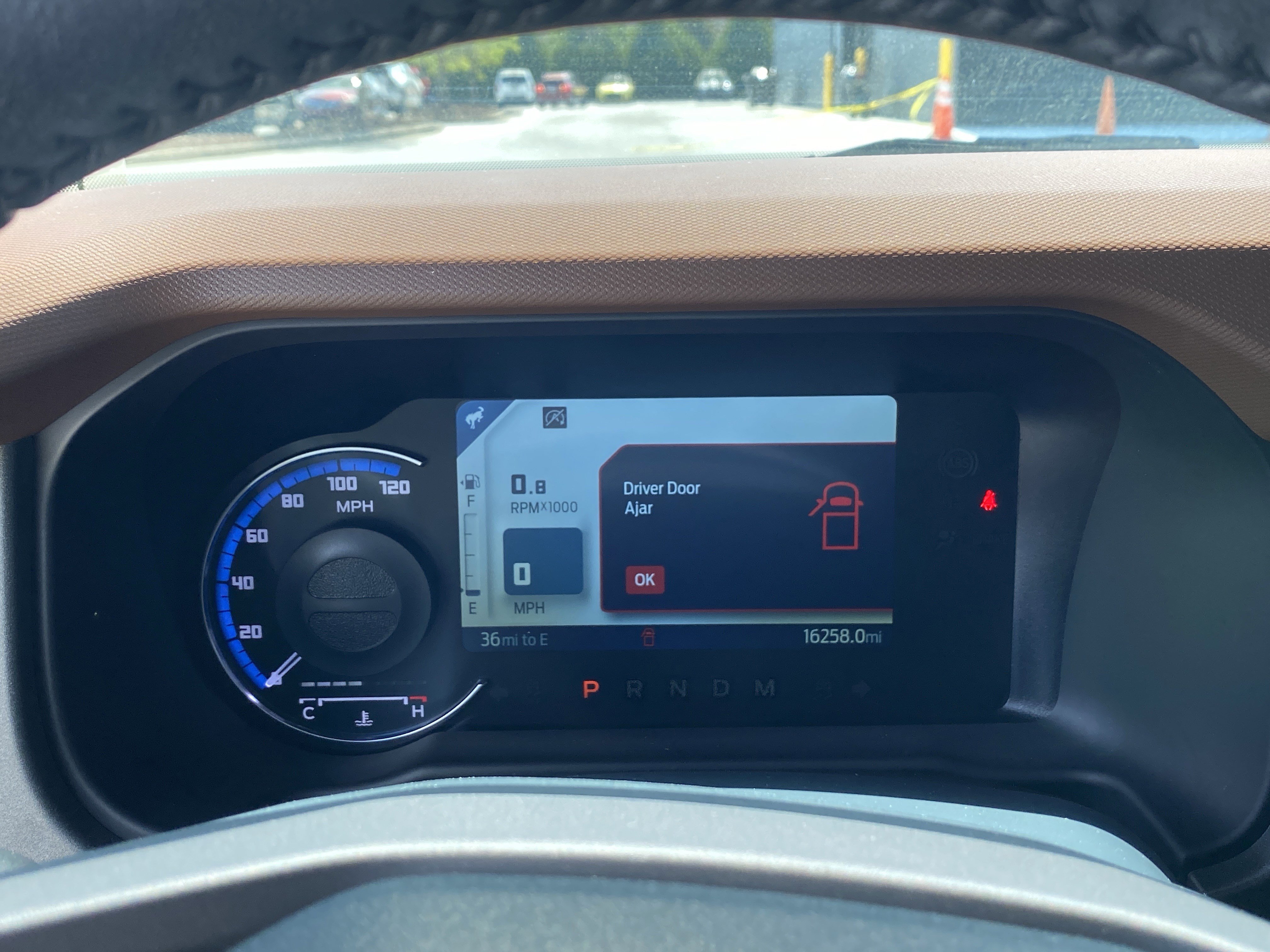 Used 2024 Ford Bronco Outer Banks image 11