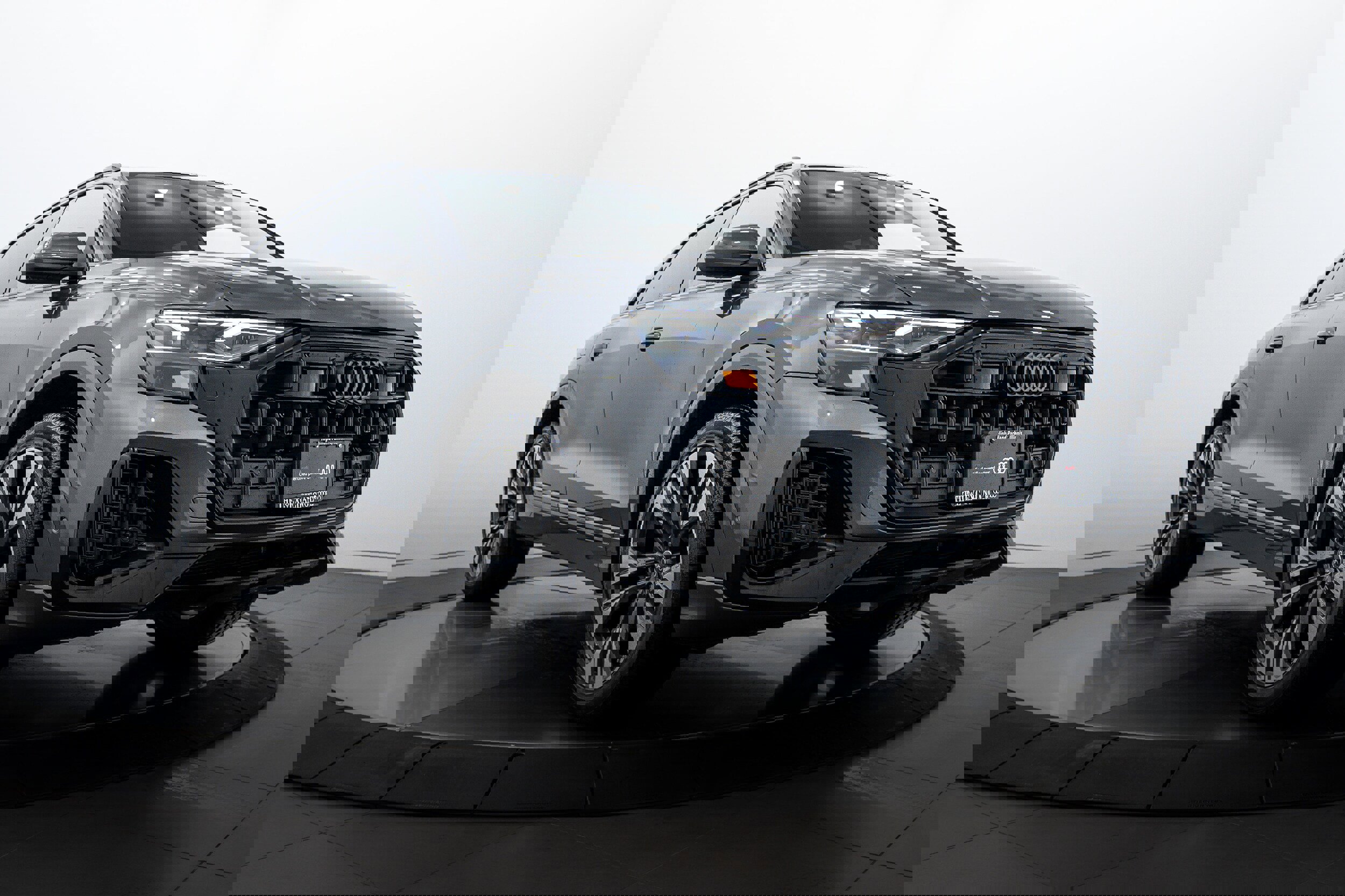 Certified 2025 Audi Q8 Premium Plus w/ Premium Plus Package
