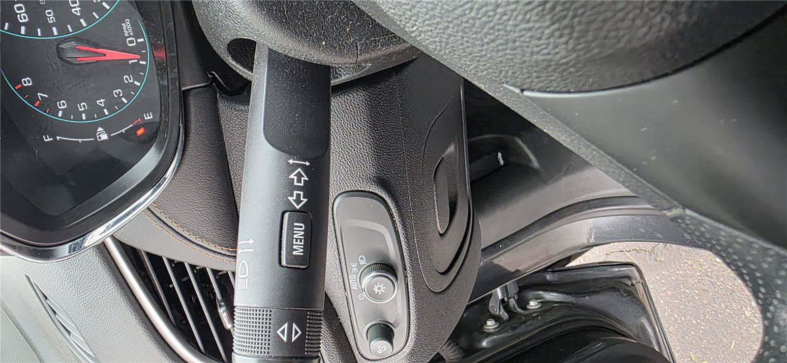 Used 2020 Chevrolet Trax LS FWD image 2