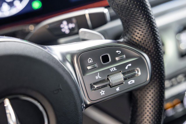 Used 2023 Mercedes-Benz G 550 image 35