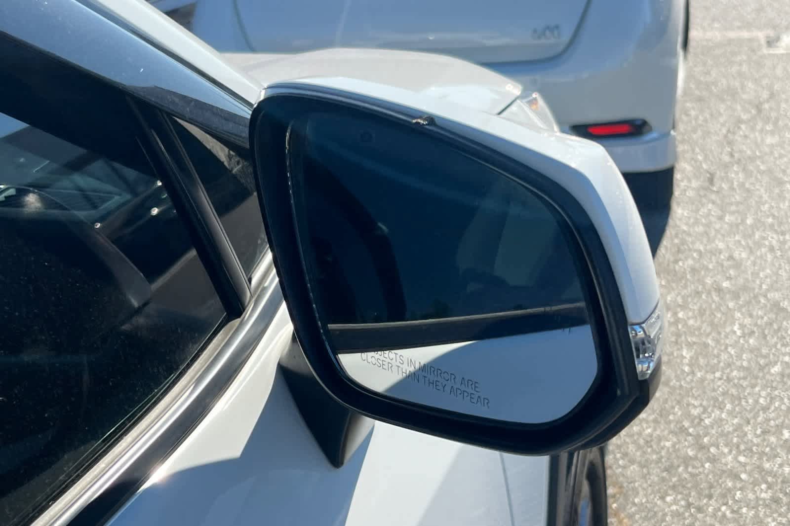Used 2022 Toyota RAV4 XLE AWD/4WD image 16