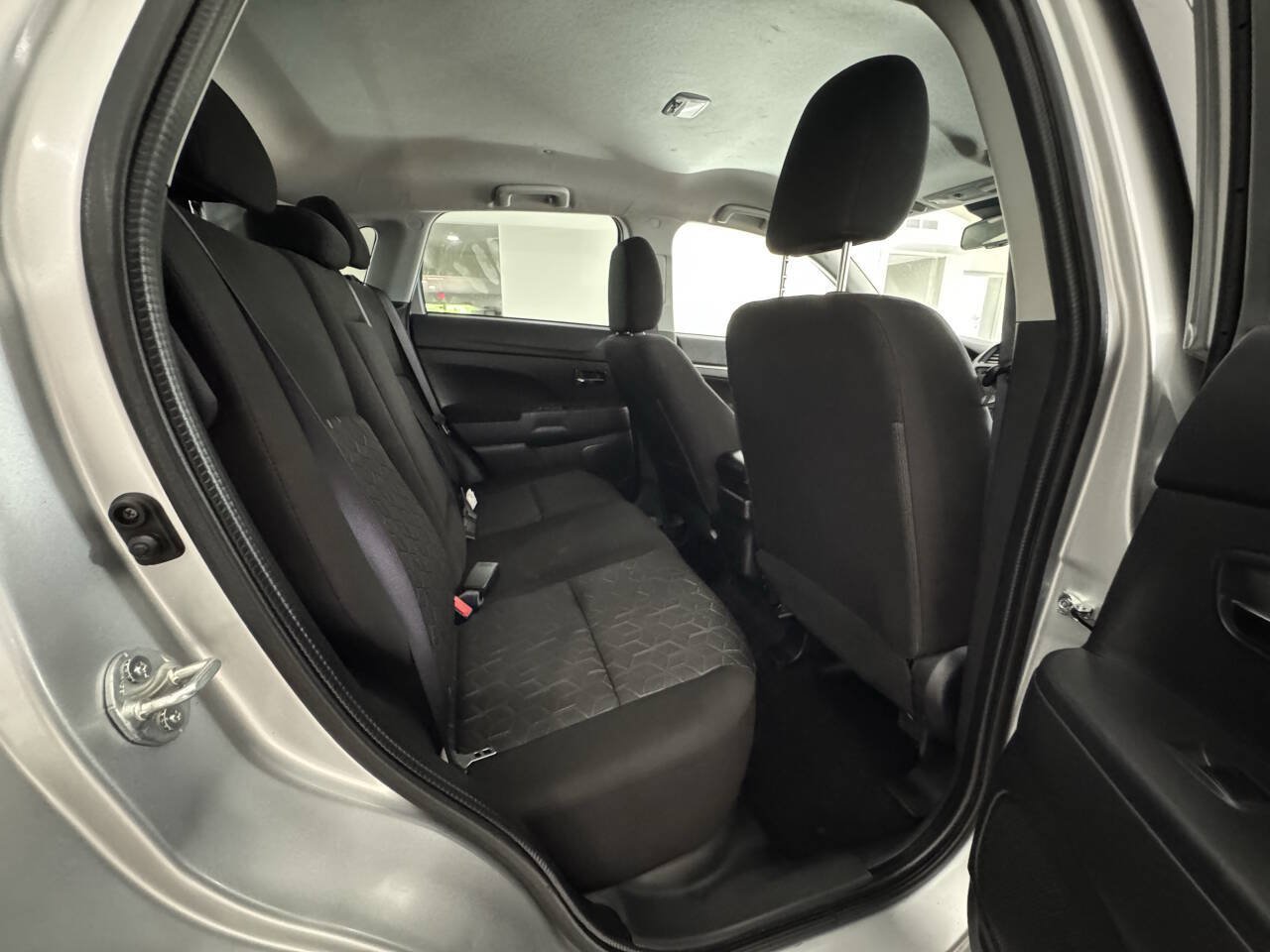 Used 2025 Mitsubishi Outlander Sport SE AWD/4WD image 26