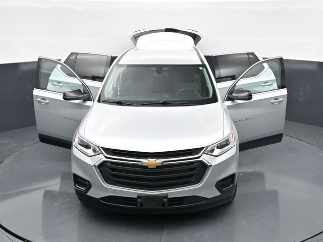 Used 2021 Chevrolet Traverse LS FWD image 41