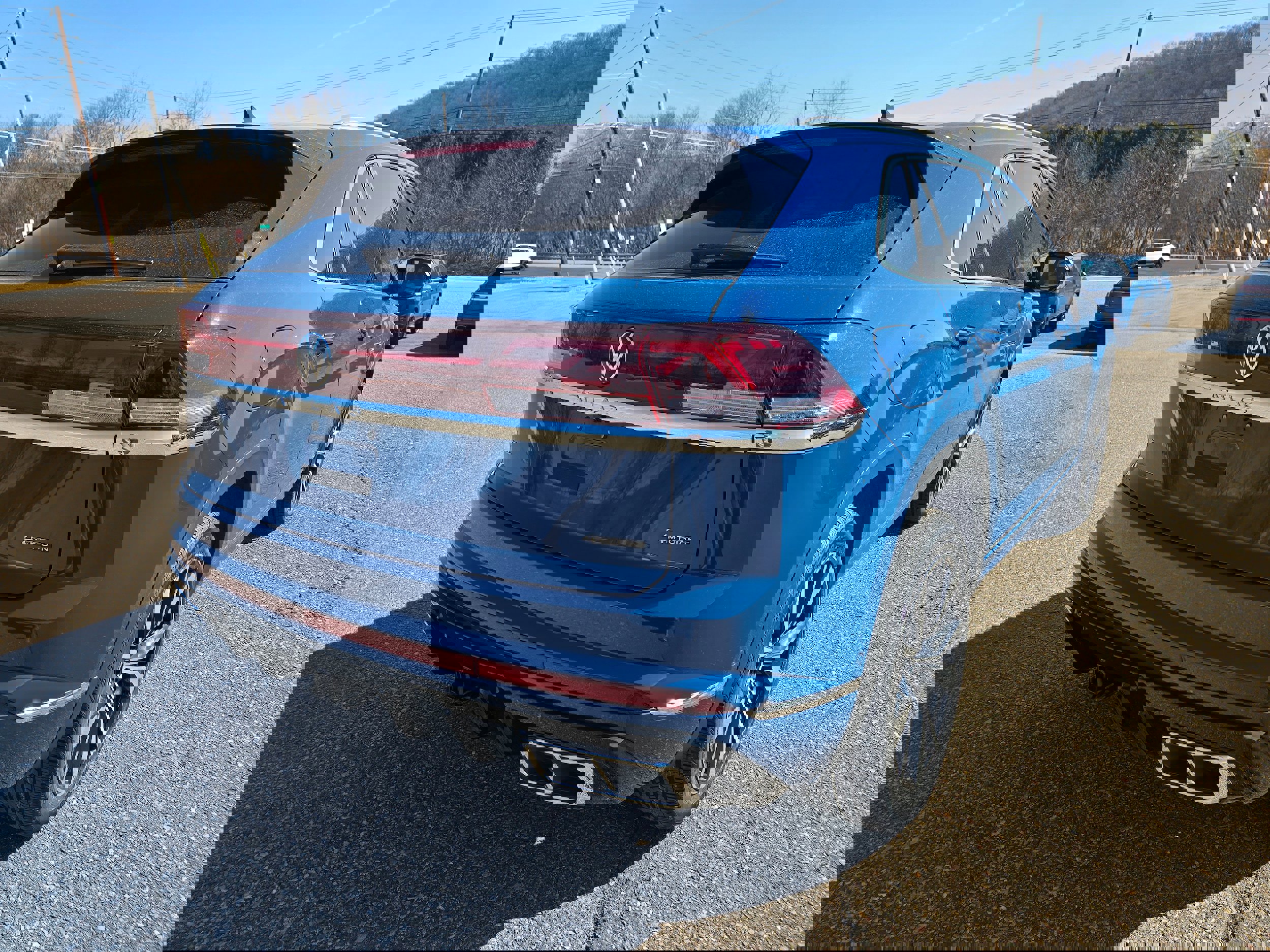 New 2025 Volkswagen Atlas Cross Sport SEL Premium R-Line image 6