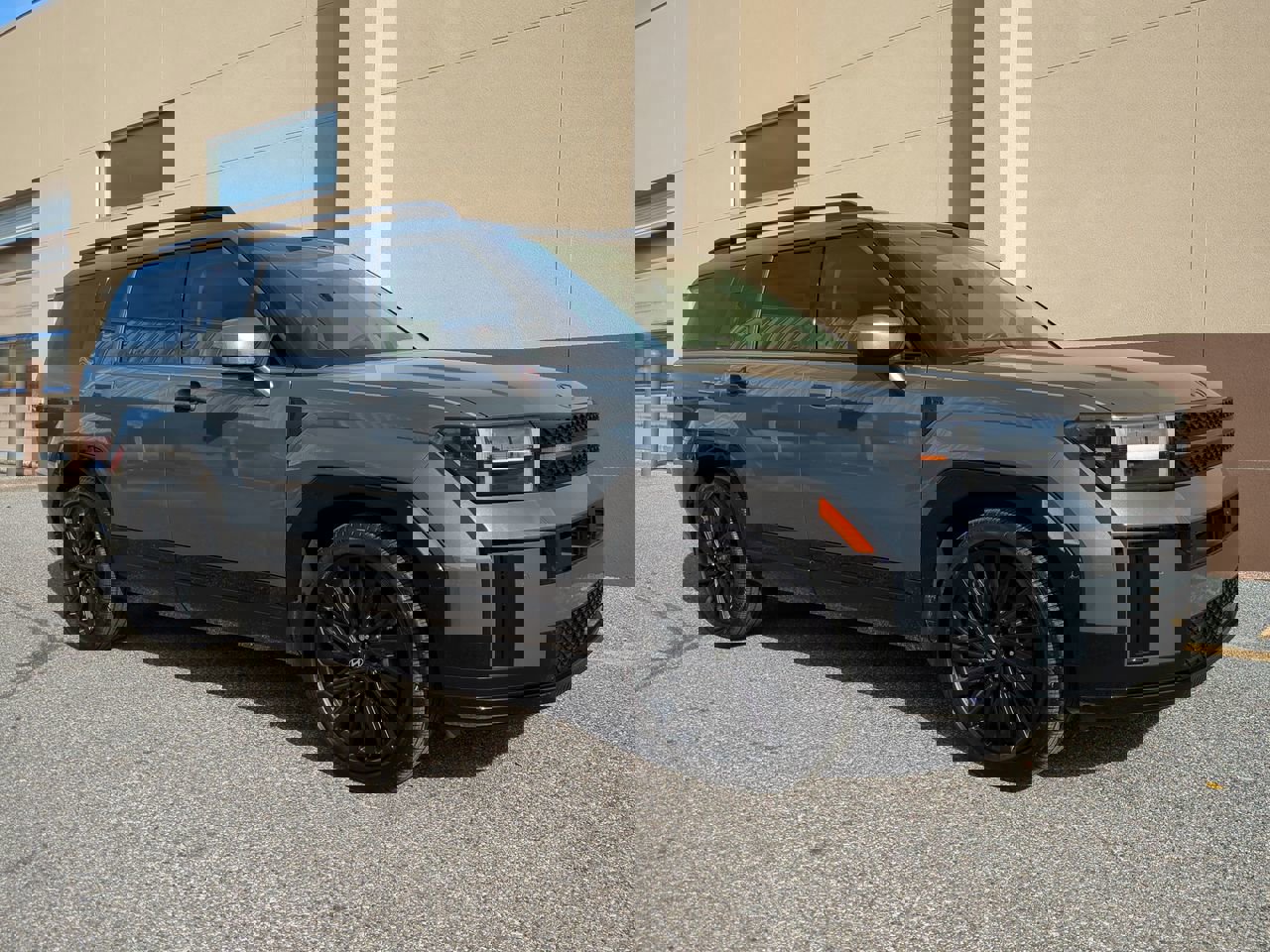 Certified 2024 Hyundai Santa Fe Calligraphy image 2