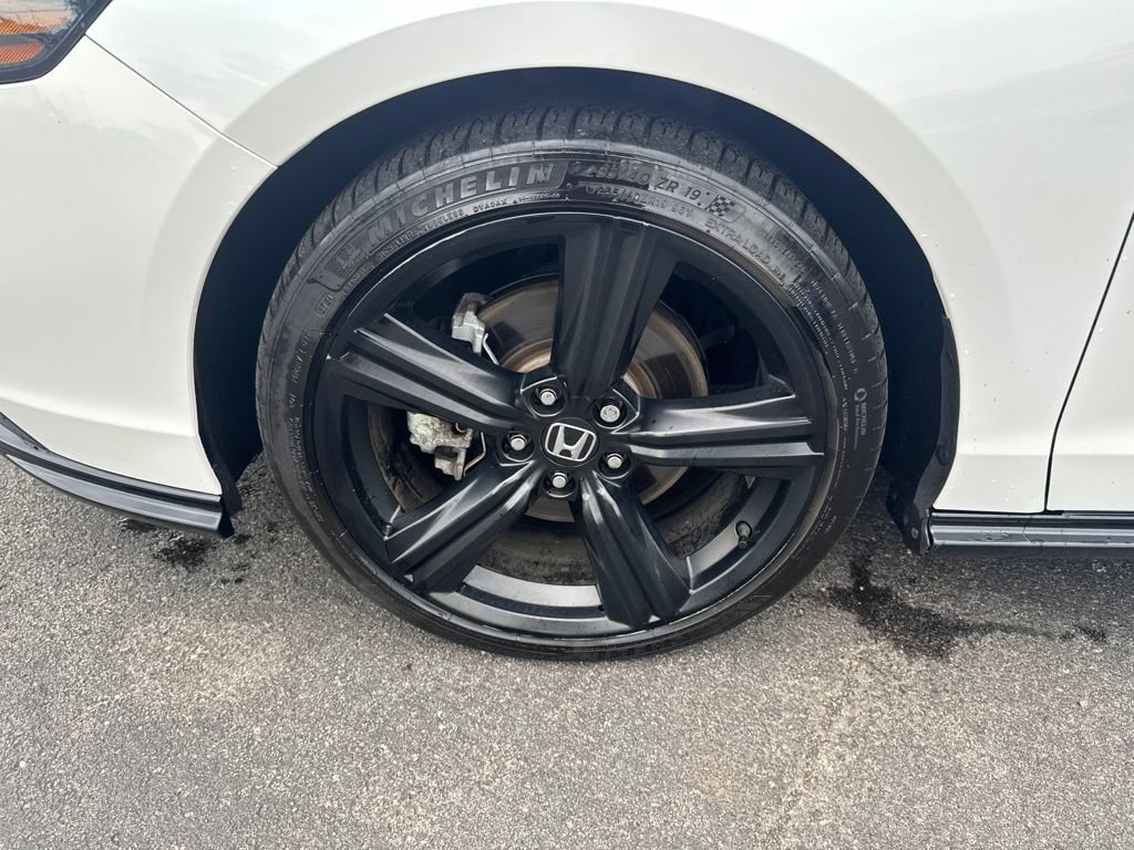 Certified 2024 Honda Accord Sport image 11
