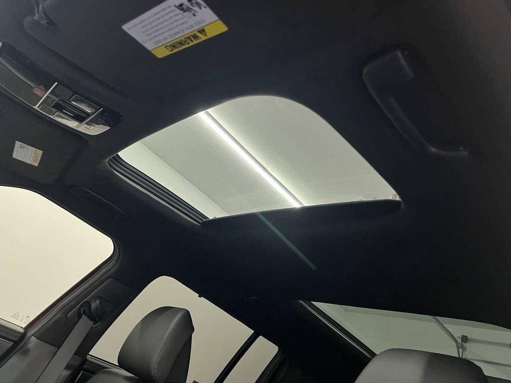 Used 2024 Hyundai Santa Fe Calligraphy image 13