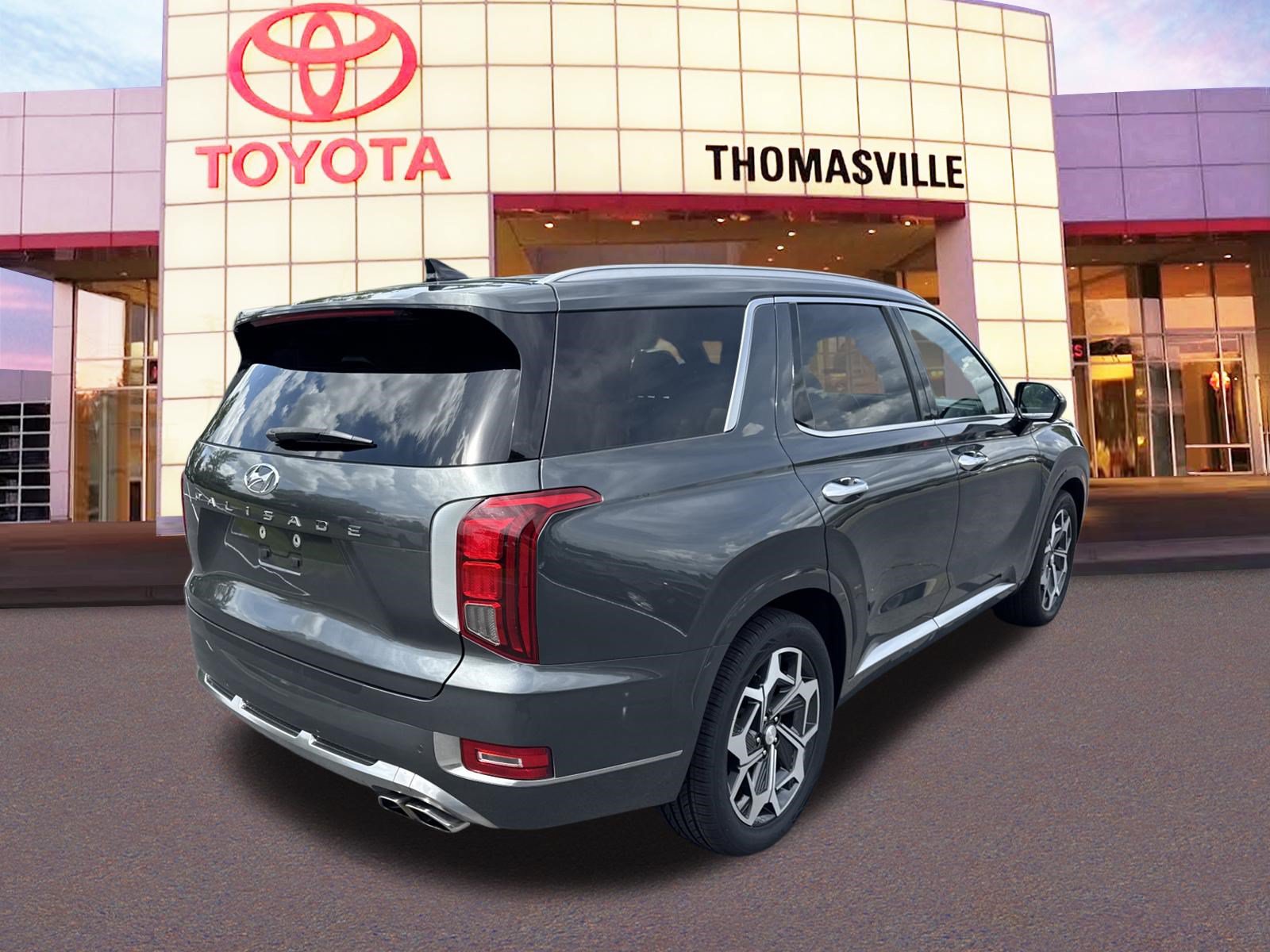Used 2022 Hyundai Palisade Calligraphy w/ Cargo Package FWD image 5