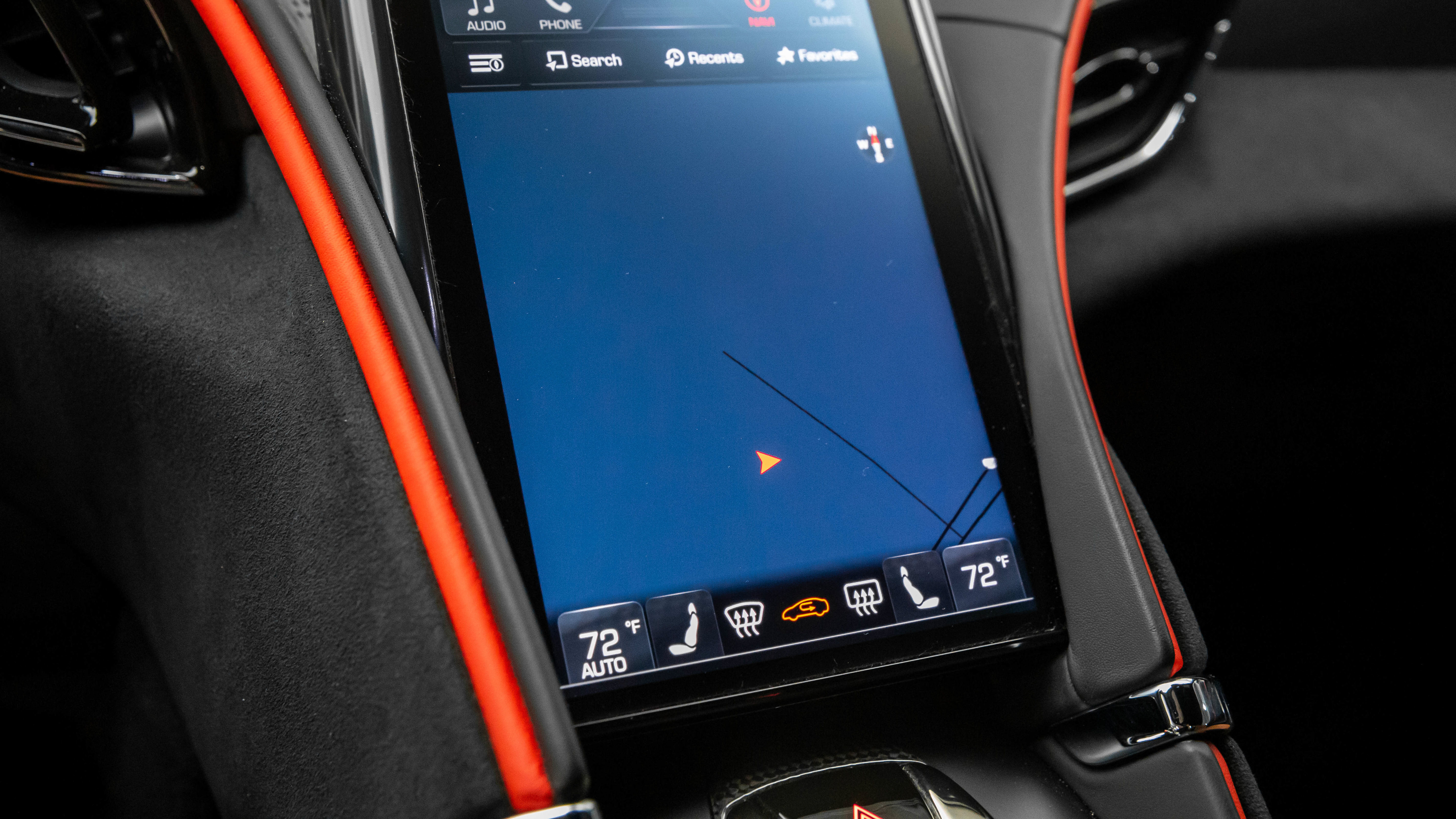 Used 2021 Ferrari Roma RWD image 26