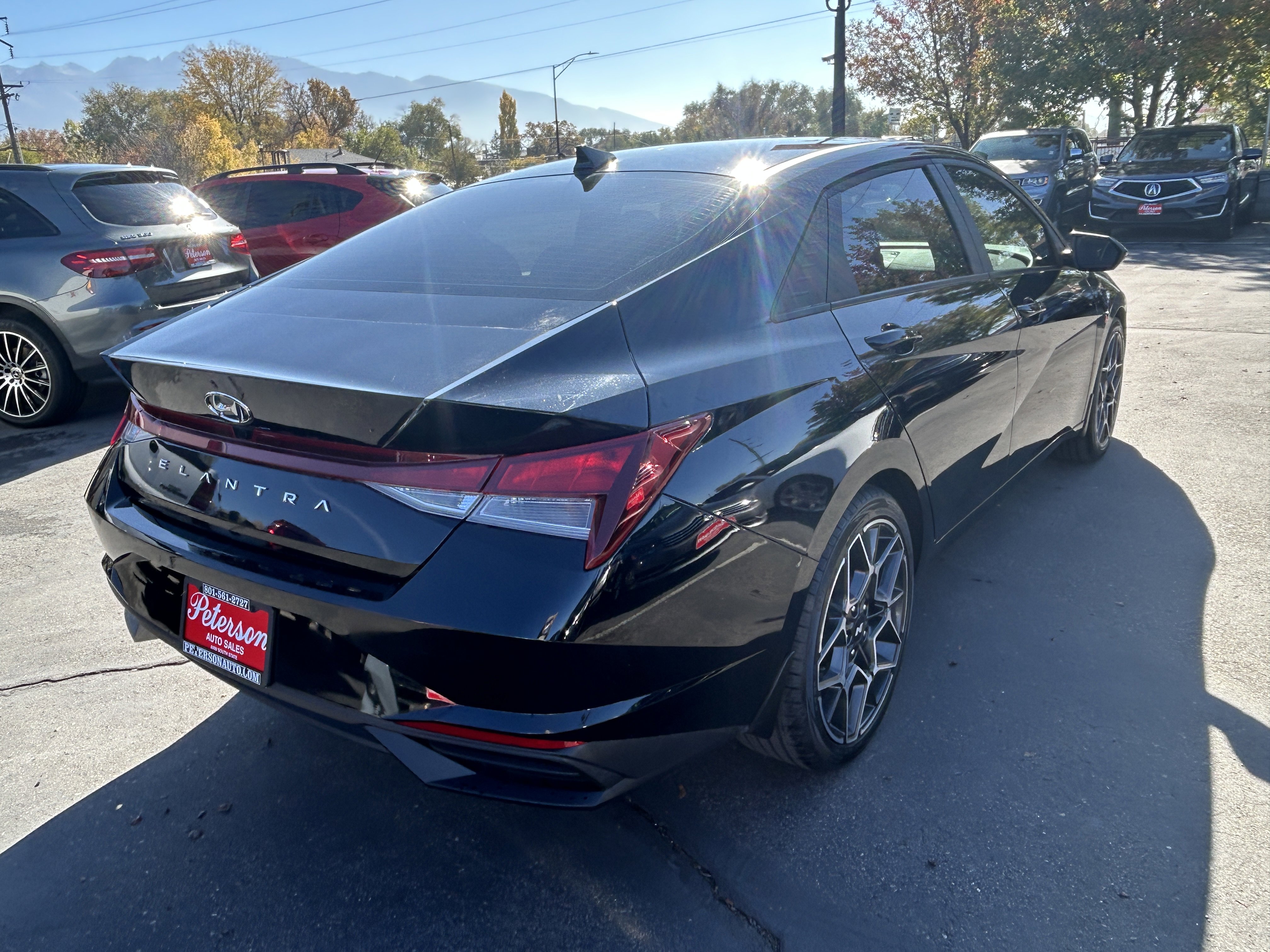 Used 2023 Hyundai Elantra SEL image 4