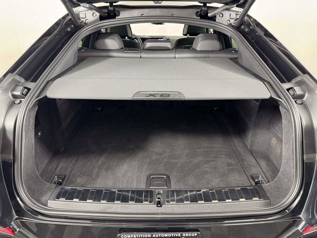 Used 2025 BMW X6 xDrive40i image 14
